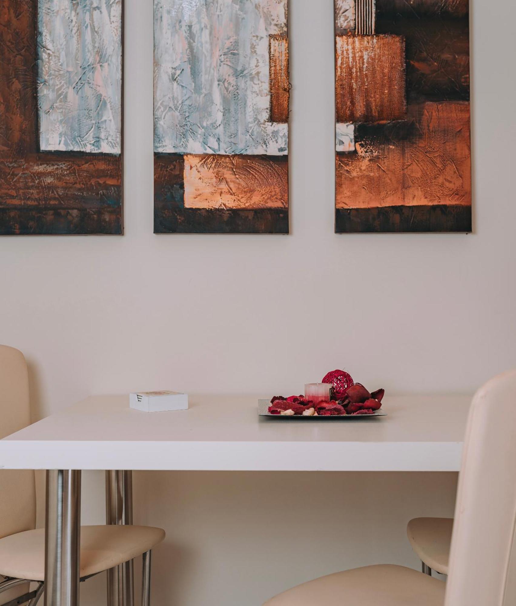 Nostos Apartment, With A Spacious Backyard อาร์เตมีดา ภายนอก รูปภาพ